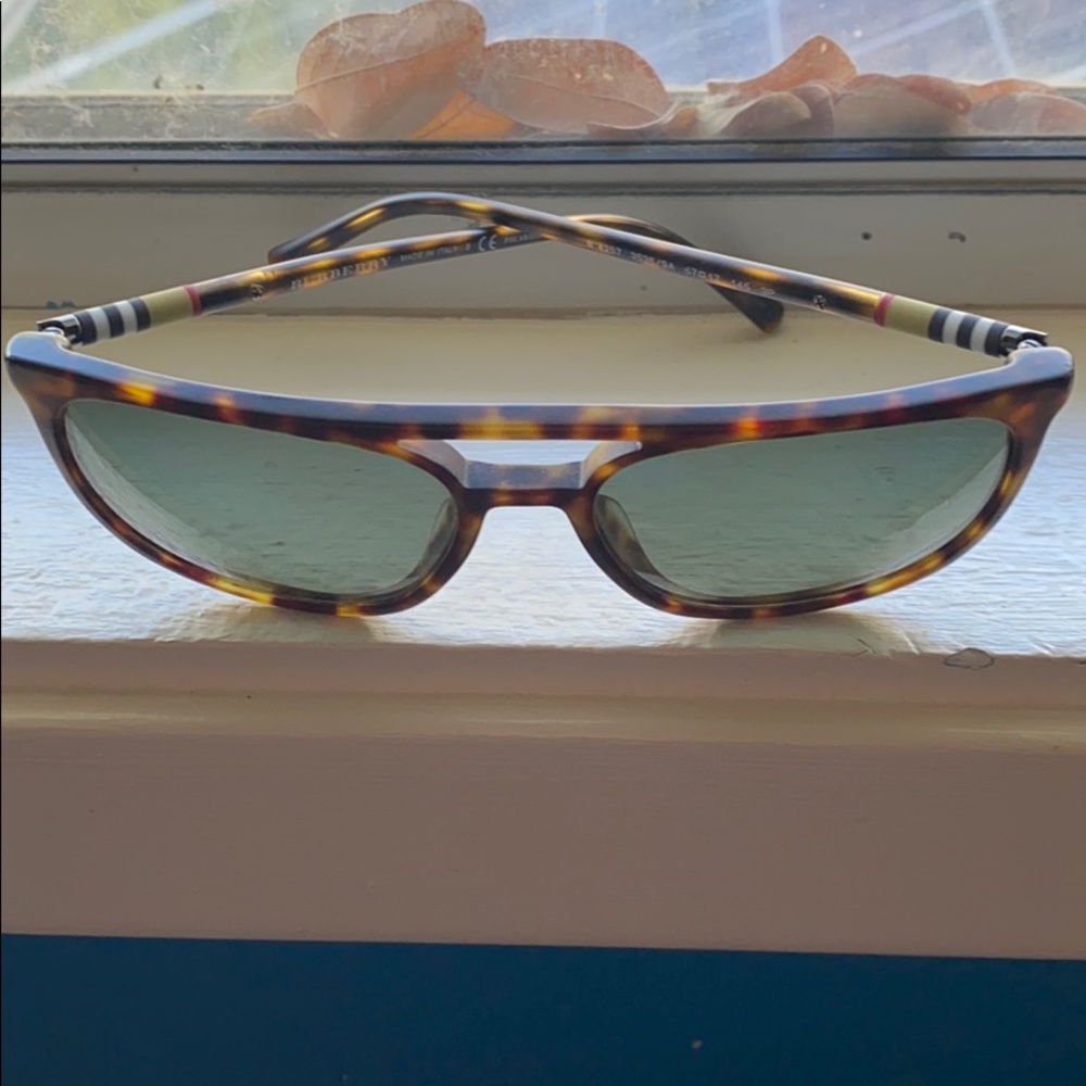 Burberry shades.